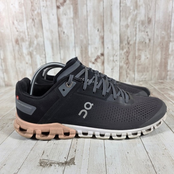 On Shoes - On Cloudflow Womens Running Shoes Charcoal Grey Peach 35.99234 Size 10